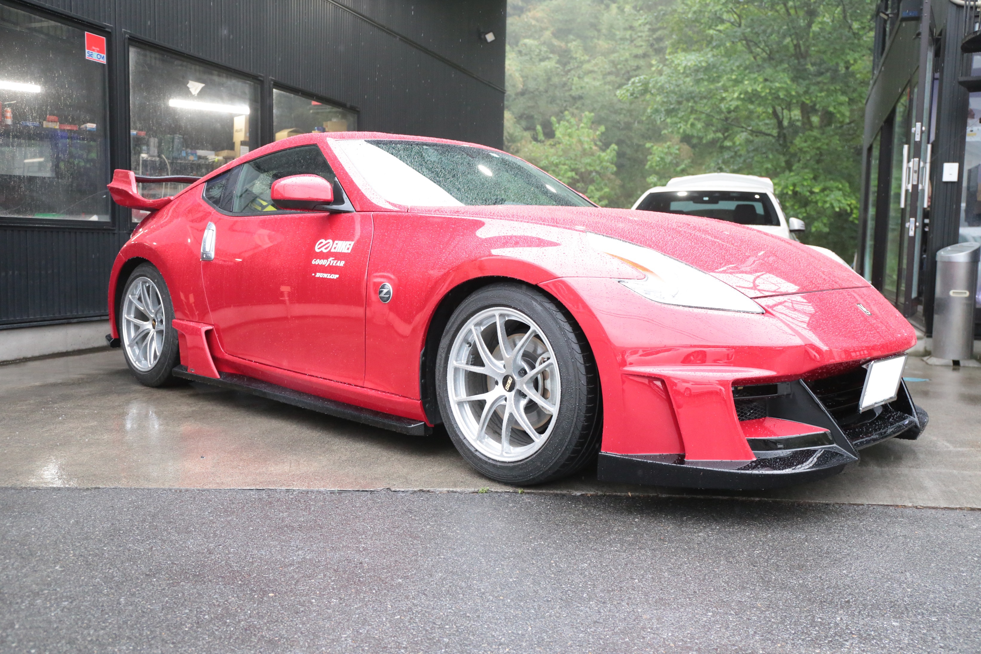 NISSAN フェアレディZ Z34 VeilSideリアスポイラー取り付け