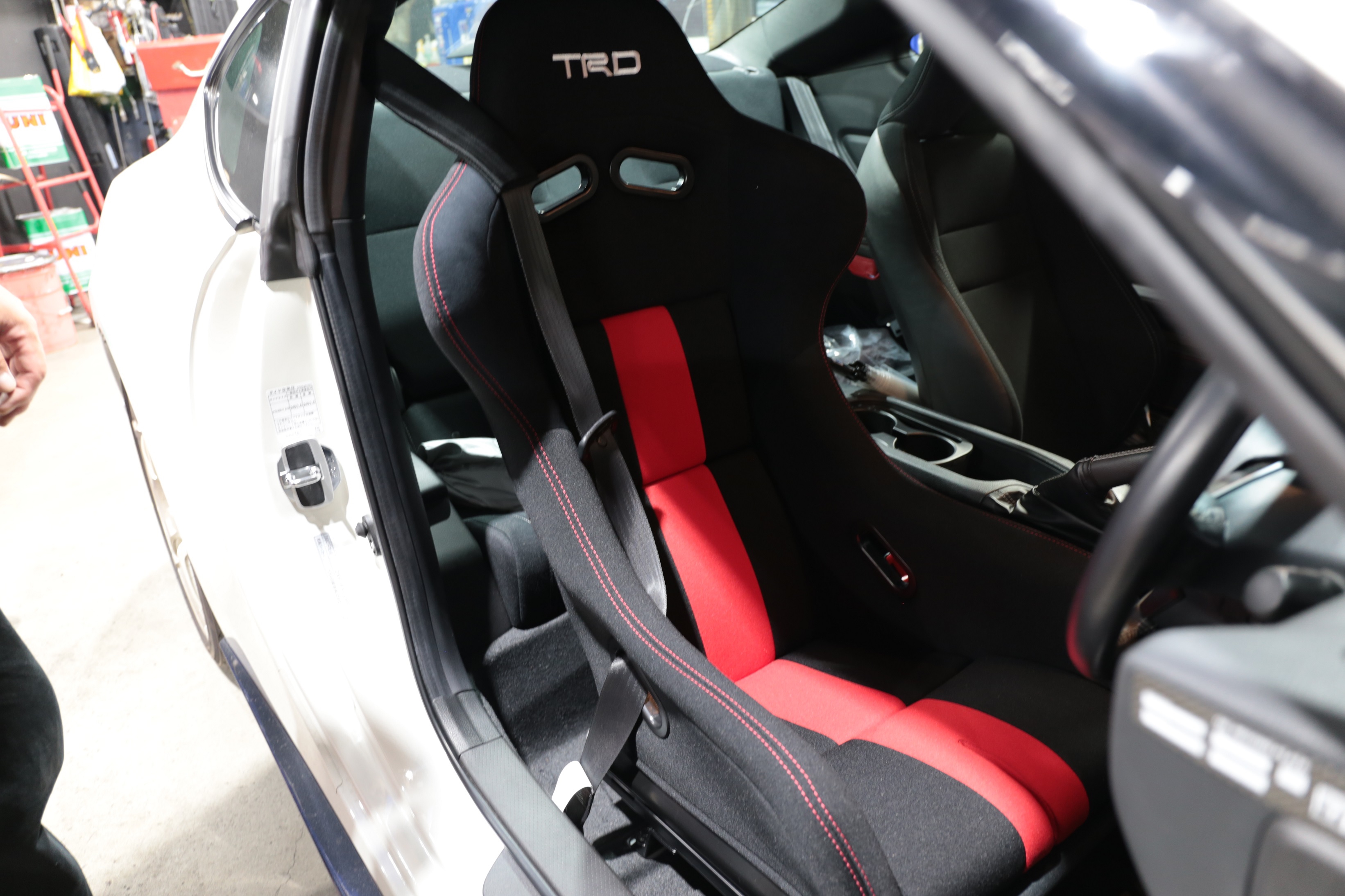 TRD セミバケットシート（大幅値下げ】TRD スポーツシート セミ