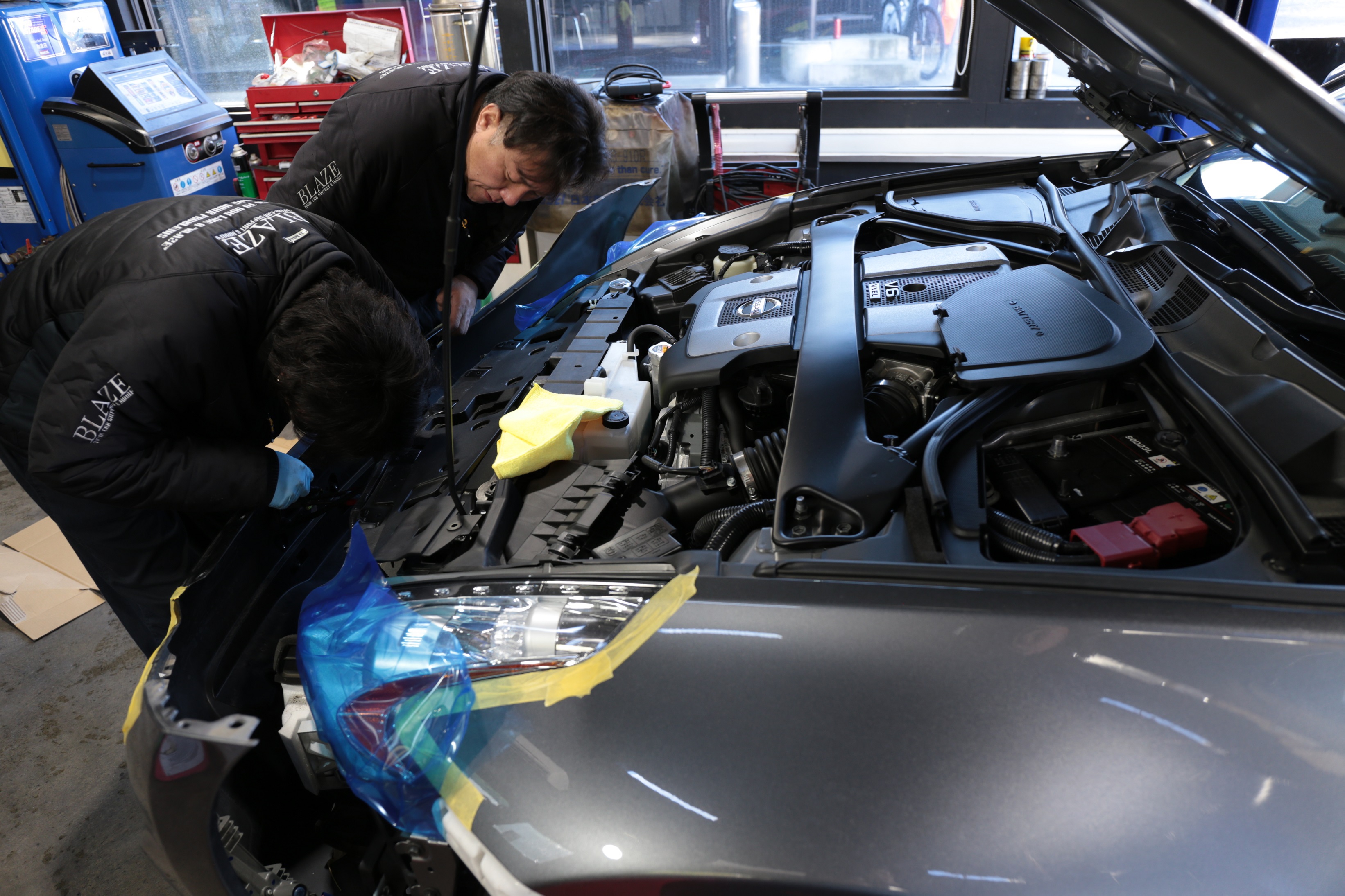 日産 フェアレディZ バージョンST Z34 純正ヘッドライト交換