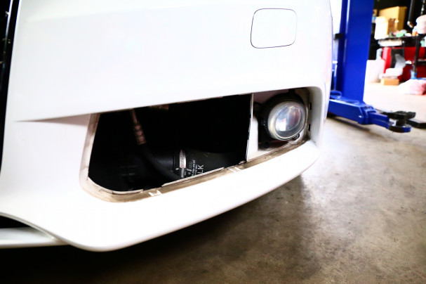 アウディ アバント フォグランプグリル取り付け Wako S Recs施工 高崎で輸入車 中古車売買 コーディングならblaze ブレイズ へ Blaze Total Car Support Modify In Takasaki Gunma