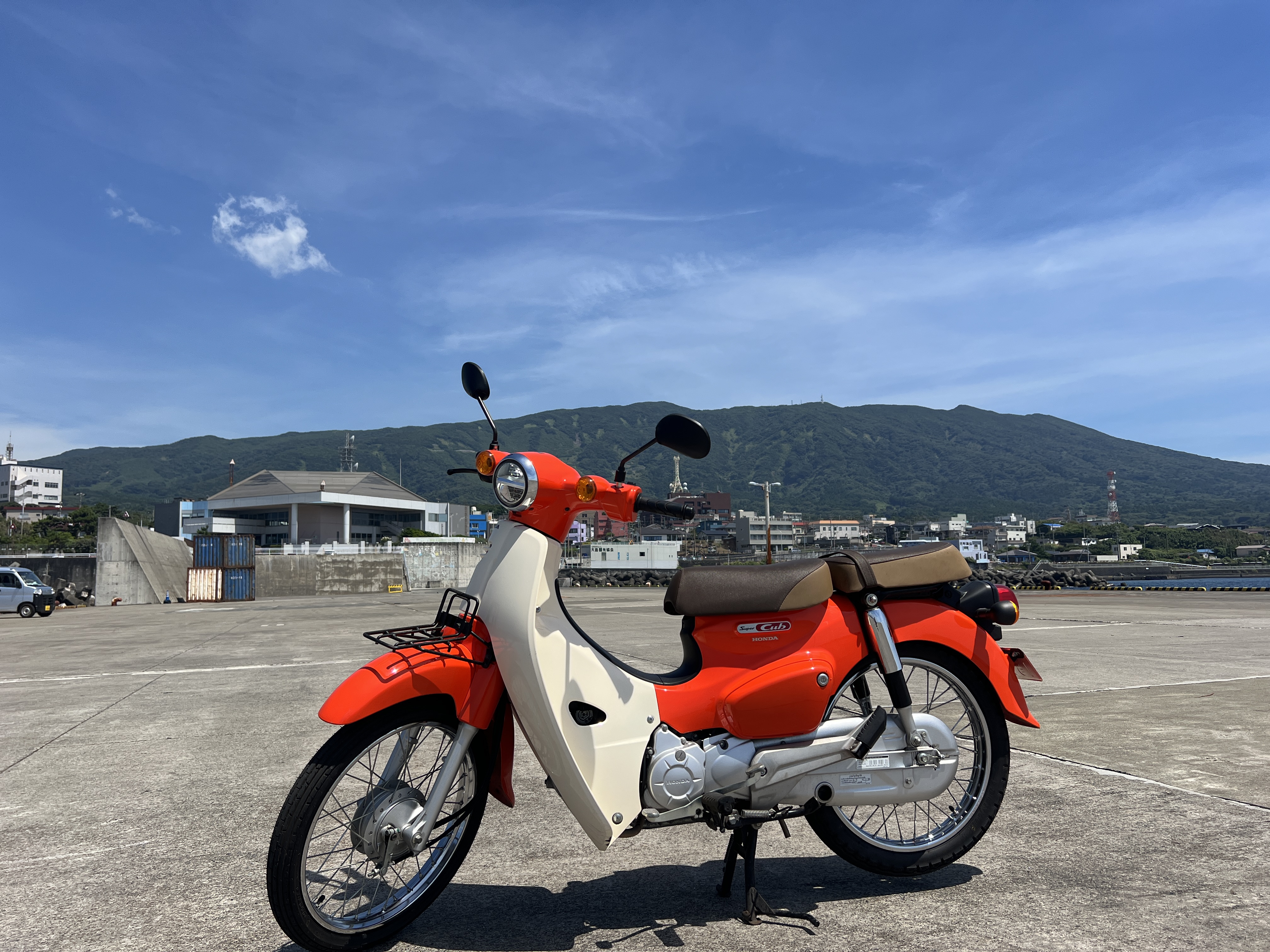 レンタルバイク（ジャイロx＆カブ110㏄） | 伊豆大島戸井レンタカー
