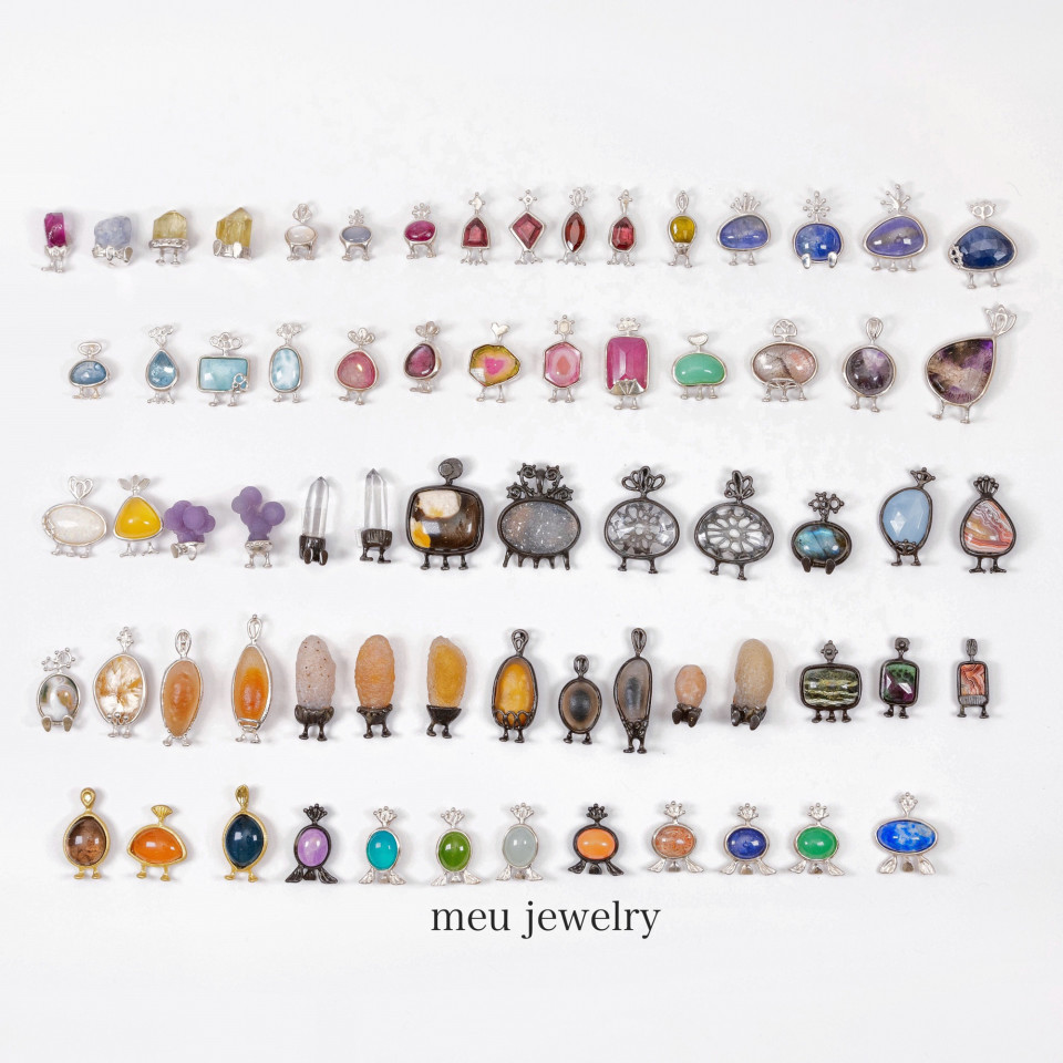 ウパラペトラ撮影会 G2二人展出品予定のメンバー Meu Jewelry