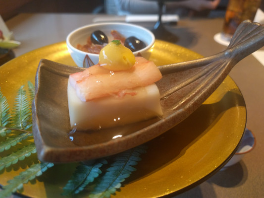 ウホウホ でいこう Desert Flower 砂漠に咲く 一輪の花