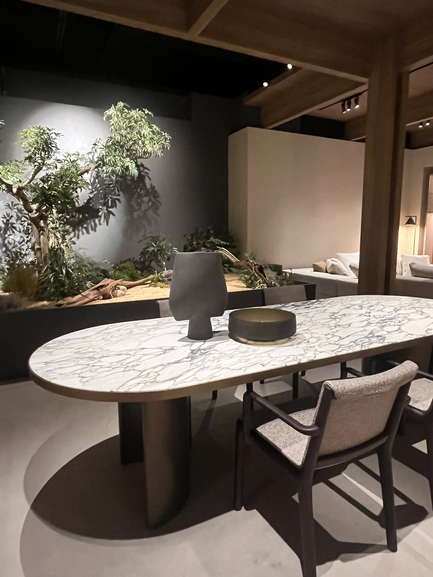【2023 Molteni&C|Dadaの世界観を五感で感じる】 | KumiMinegishi Luxe design art ...