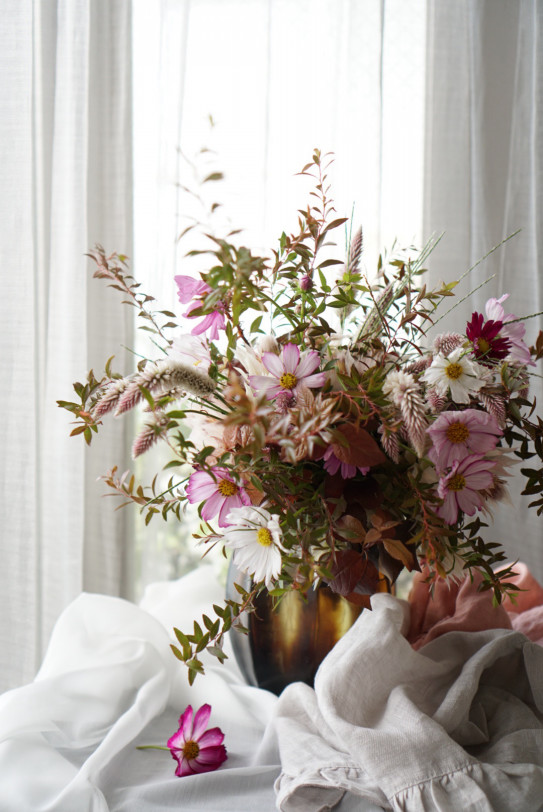 透明感のあるオトナ可愛い秋のブーケ Dans La Marge 花のある暮らし 花が教えてくれること