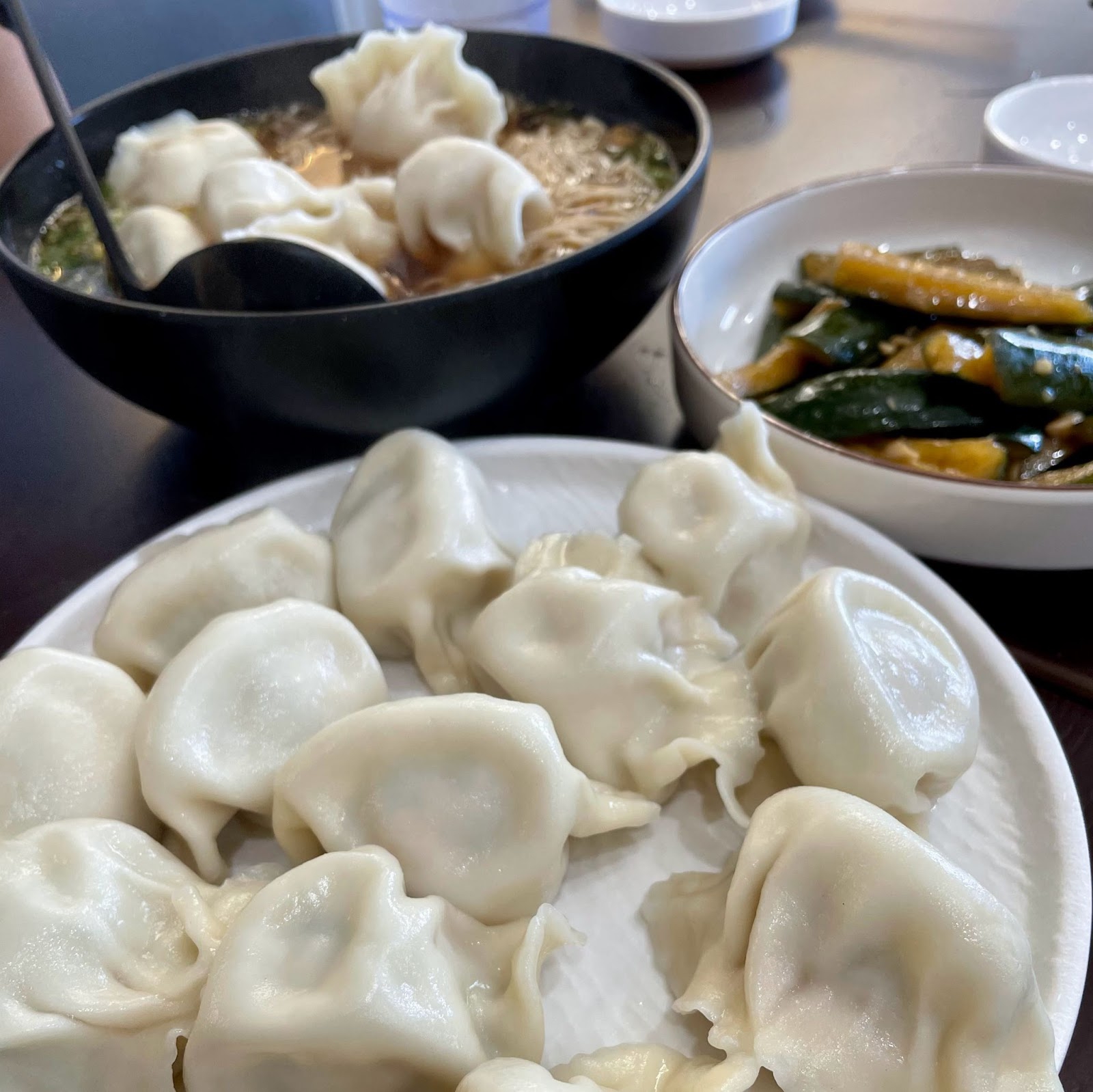 ハワイ初の餃子専門店「ダンプリング・ファクトリー