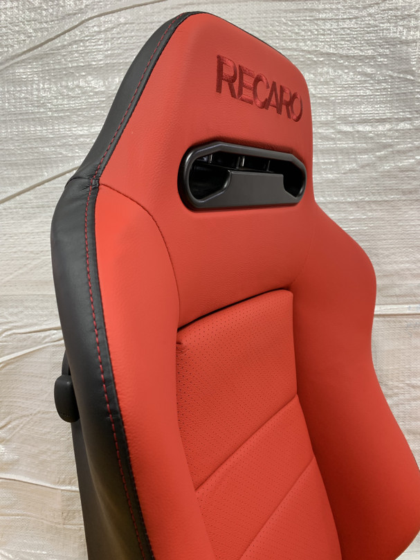 e3dd6ccf753722c65e17b8ad3e9a1c  