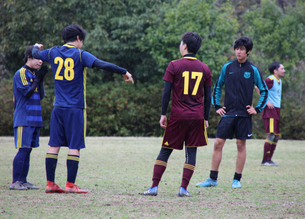 冬から春に季節は変わる Voraz Futbol Club