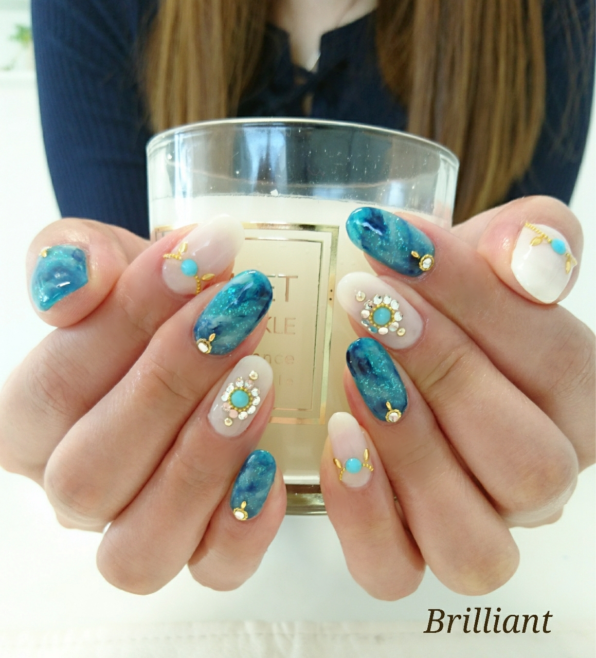 ブルーマーブル ホワイト ﾀｰｺｲｽﾞﾈｲﾙ Brilliant Nail Salon