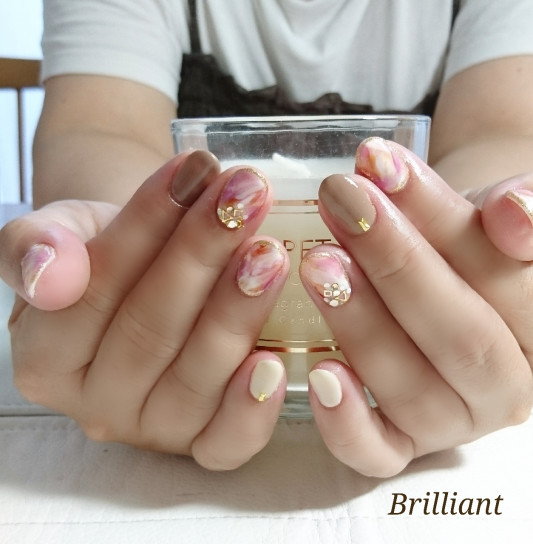 秋ネイル シック 大人マーブル Brilliant Nail Salon