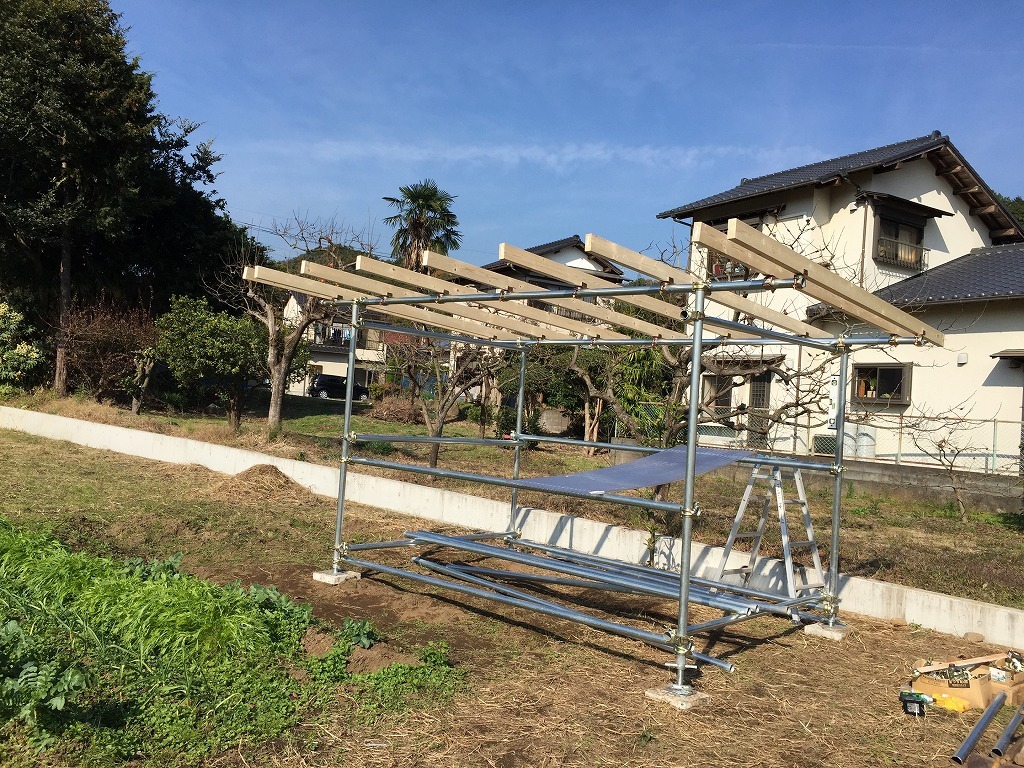 単官パイプ　単官タワー2階建て　小屋の骨組み　作業小屋　山小屋作りにどうでしょう