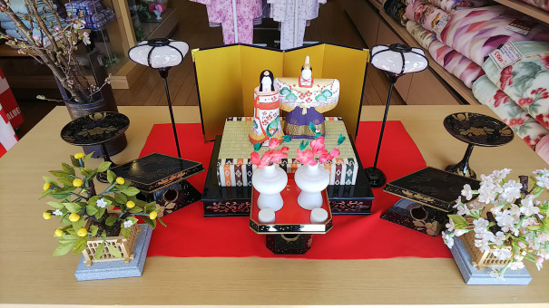 3 3今日は何の日 さいたま市 浦和の寝具なら東京西川チェーン加納屋