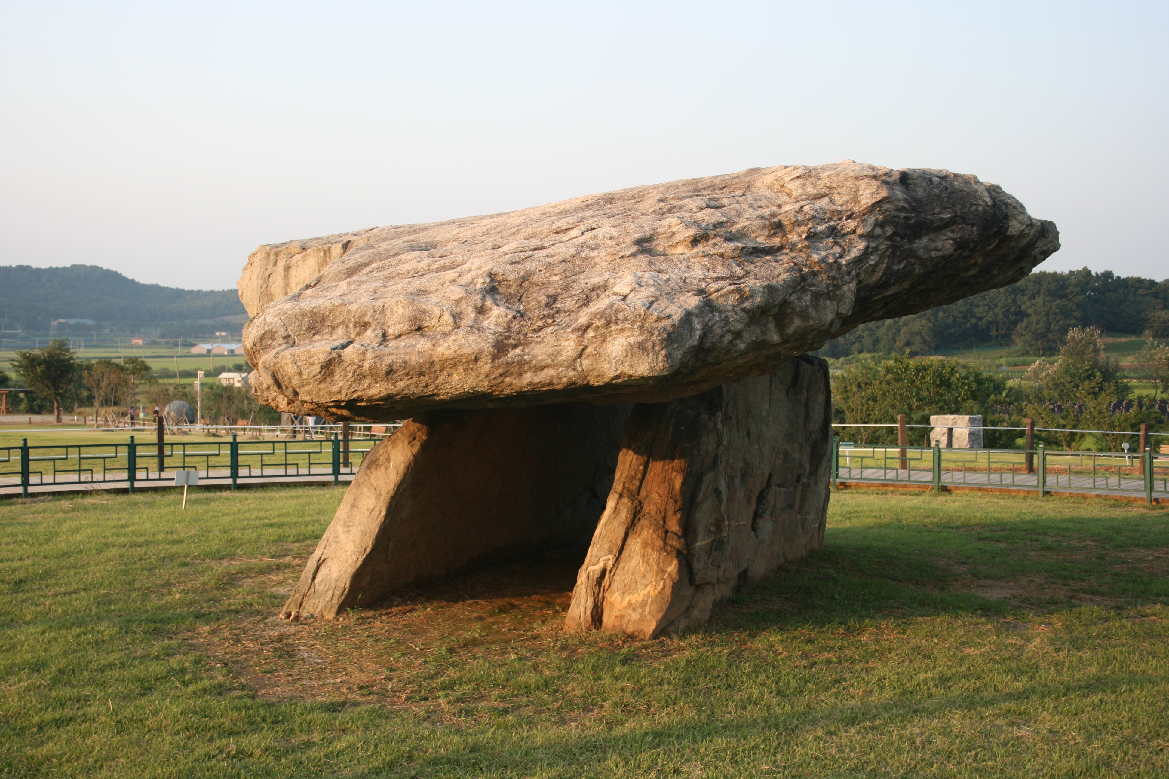 高敞、和順、江華の支石墓群跡（韓国） | World Heritage site