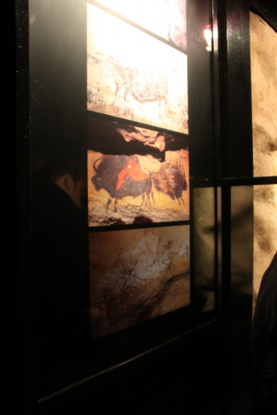 ヴェゼール渓谷の先史時代史跡群と洞窟壁画群 フランス World Heritage Site