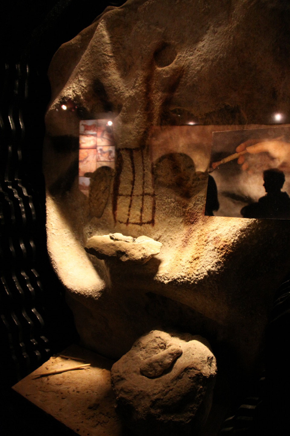 ヴェゼール渓谷の先史時代史跡群と洞窟壁画群 フランス World Heritage Site