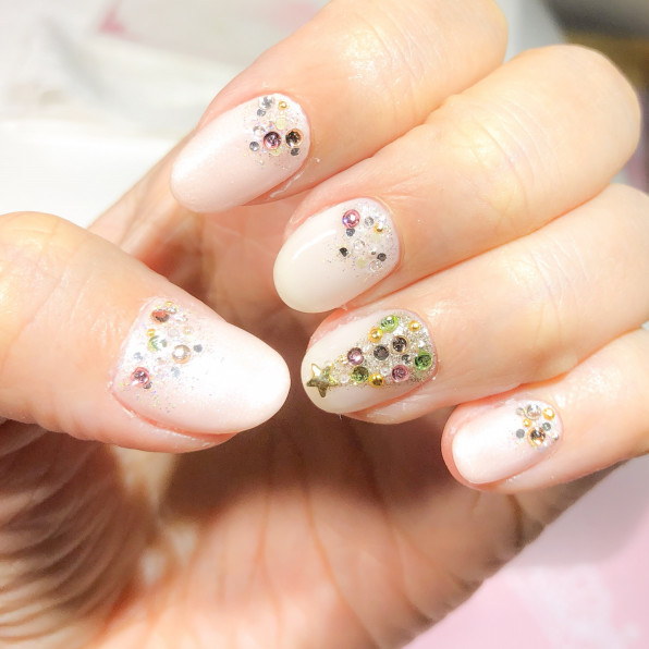 キラキラツリーネイル Midnight Nail Place 真夜中のネイル屋さん