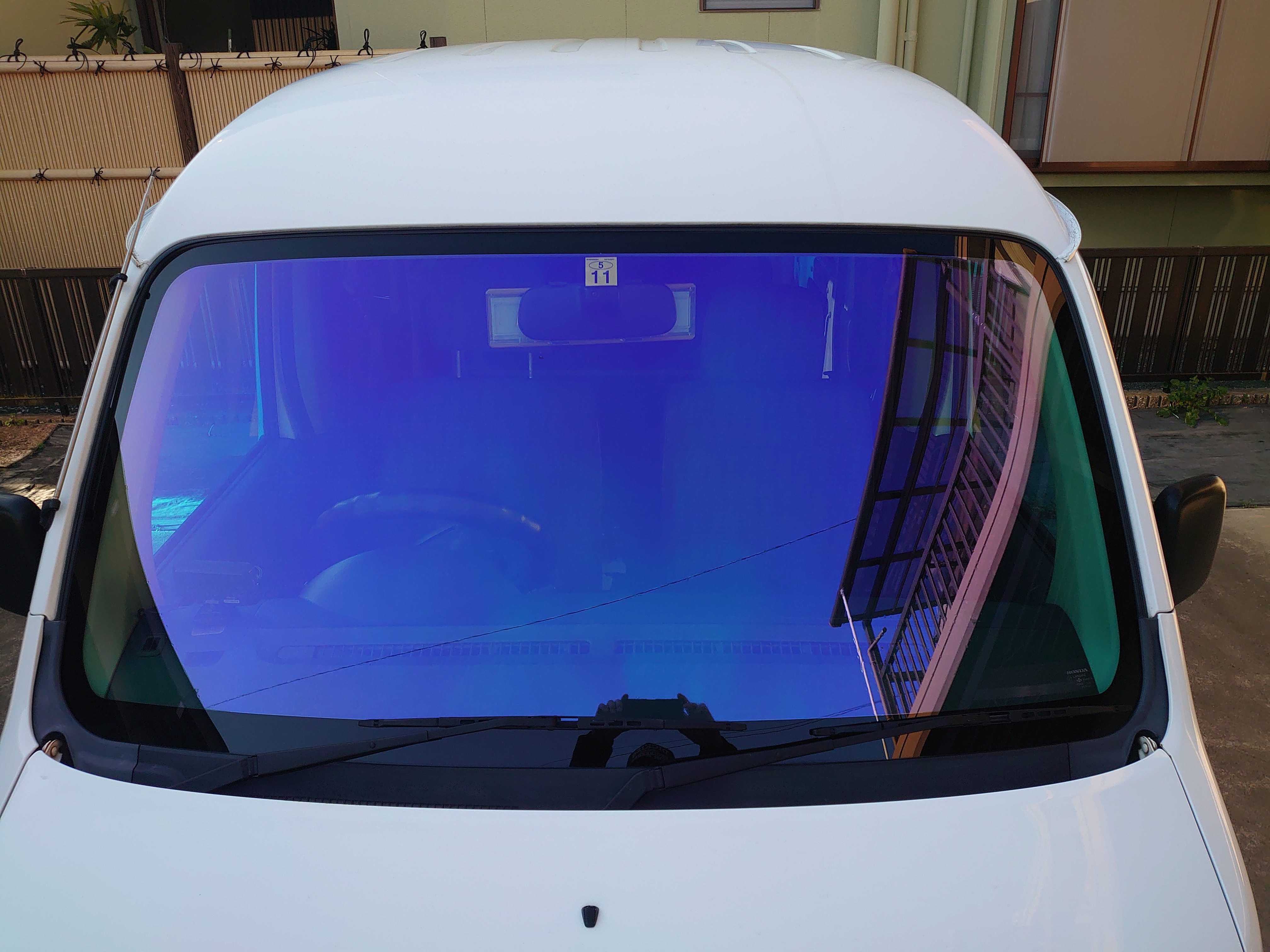ローズゴースト　アクティ 運転席，助手席，リヤガラス（ローズ,スモーク各1点） ローズゴースト アクティ 運転席，助手席，リヤガラス（ローズ