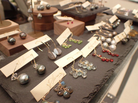 終了 17 12 25 阪急うめだクリスマスアクセサリーフェア Otium Jewelry 終了 17 12 25 阪急うめだクリスマスアクセサリーフェア Otium Jewelry