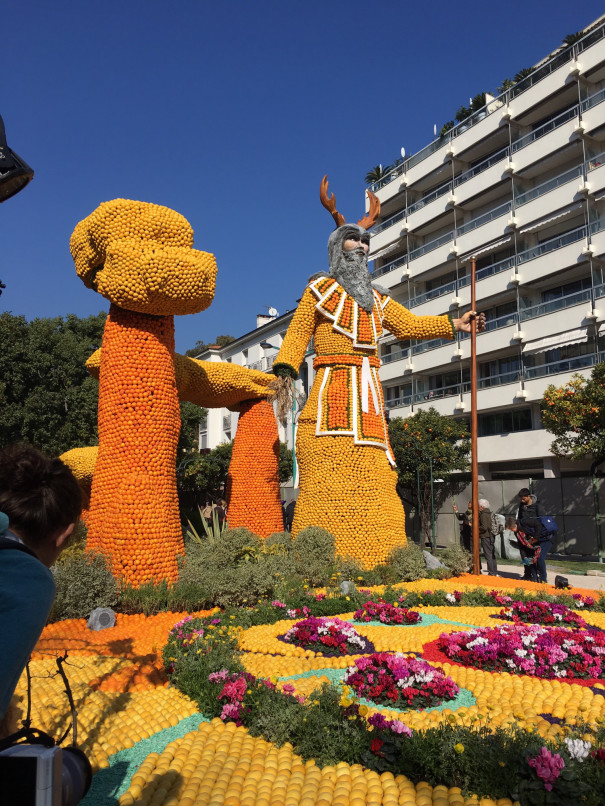 マントンのレモン祭り あまおと