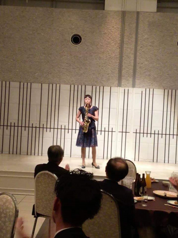 須賀川信用金庫 新年会で演奏してまいりました Saxophonist 藤田久実子 S Website