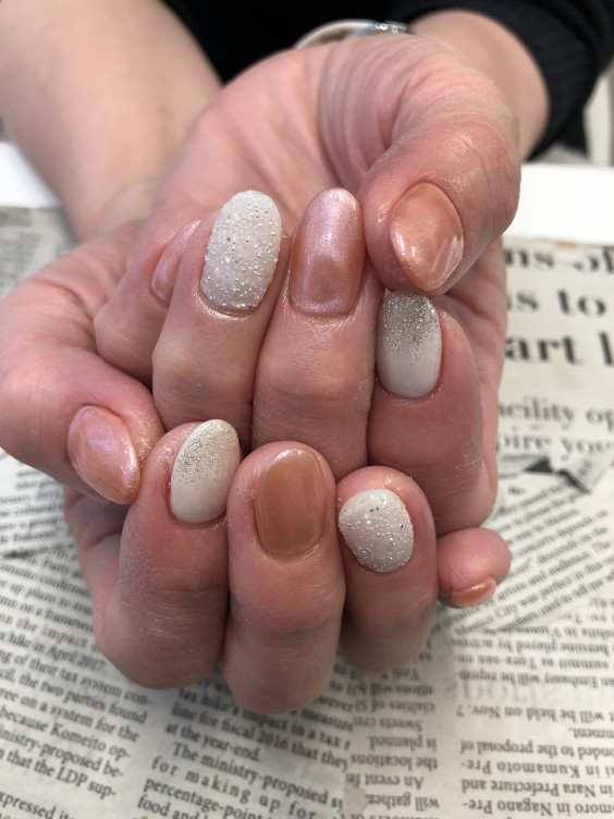 ピクシーネイル 伊丹ネイルサロン Nail Gallery Avant アヴァン