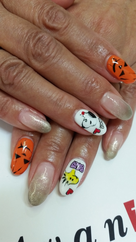 Usjハロウィンネイル 伊丹ネイルサロン Nail Gallery Avant アヴァン