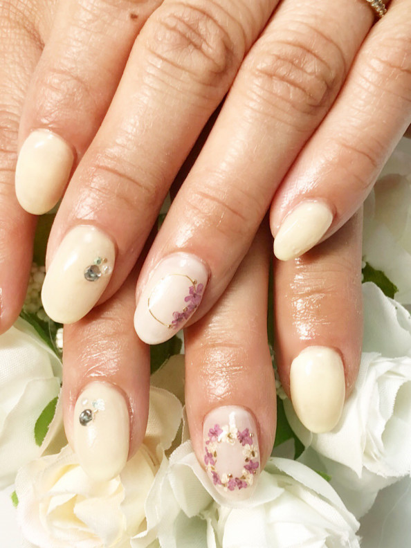 押し花ネイル Nail Salon Chouchou