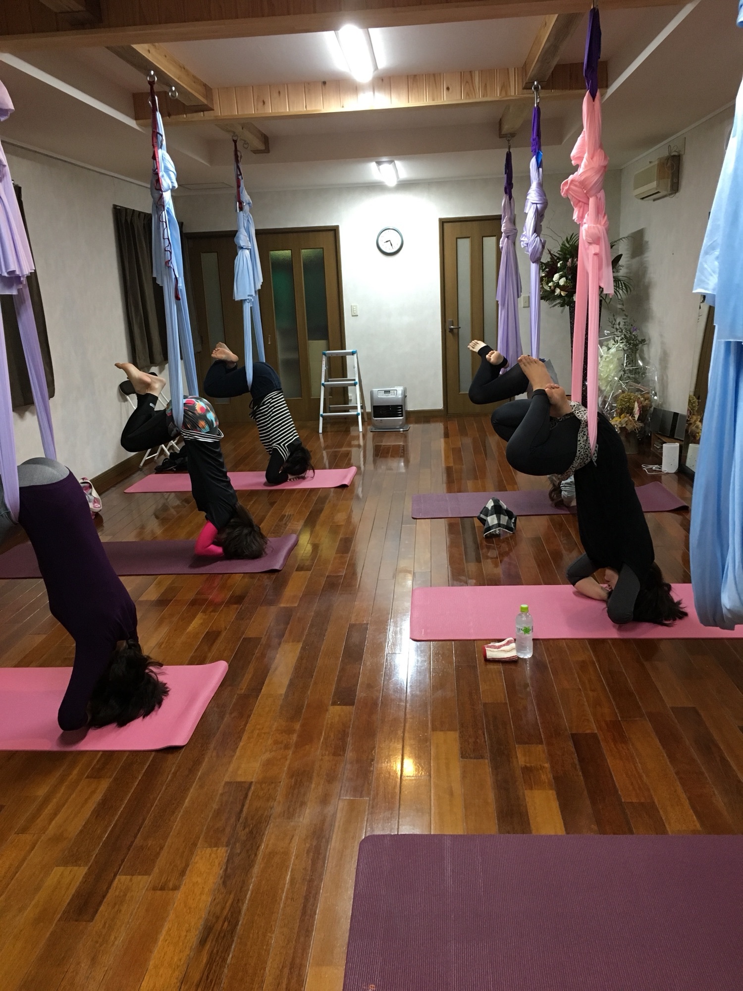 オープン | Yoga Studio Realign