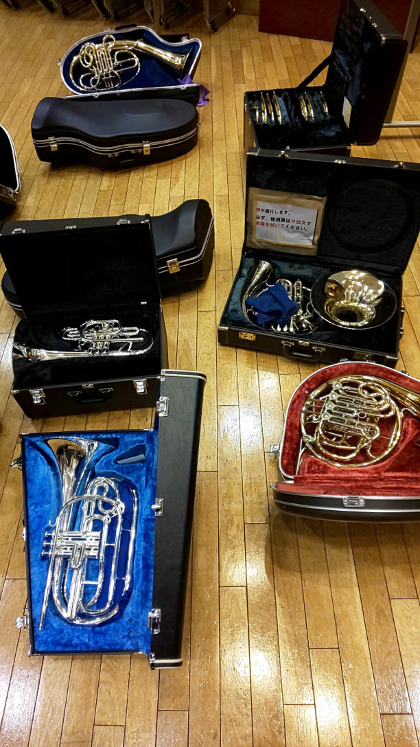 ホルンは難しい 東京音楽大学吹奏楽アカデミー 荻原明 別館 ホルンは難しい 東京音楽大学吹奏楽アカデミー 荻原明 別館
