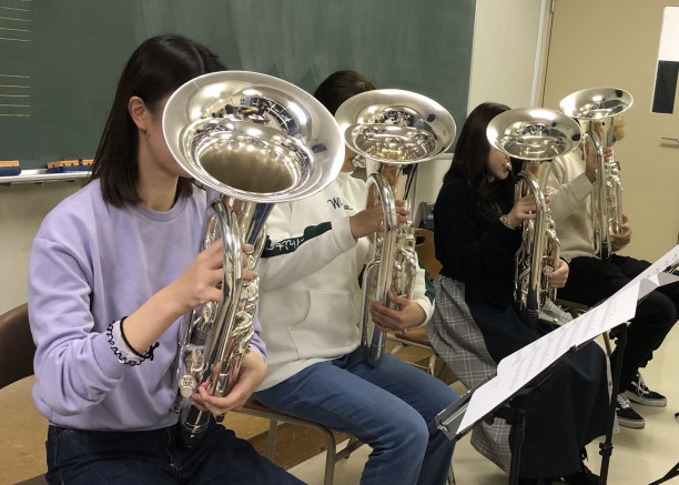 ユーフォニアムを吹いてみました 東京音大吹奏楽アカデミー 荻原明 別館