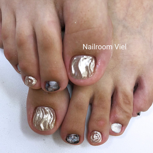 秋フットネイル Nailroom Viel