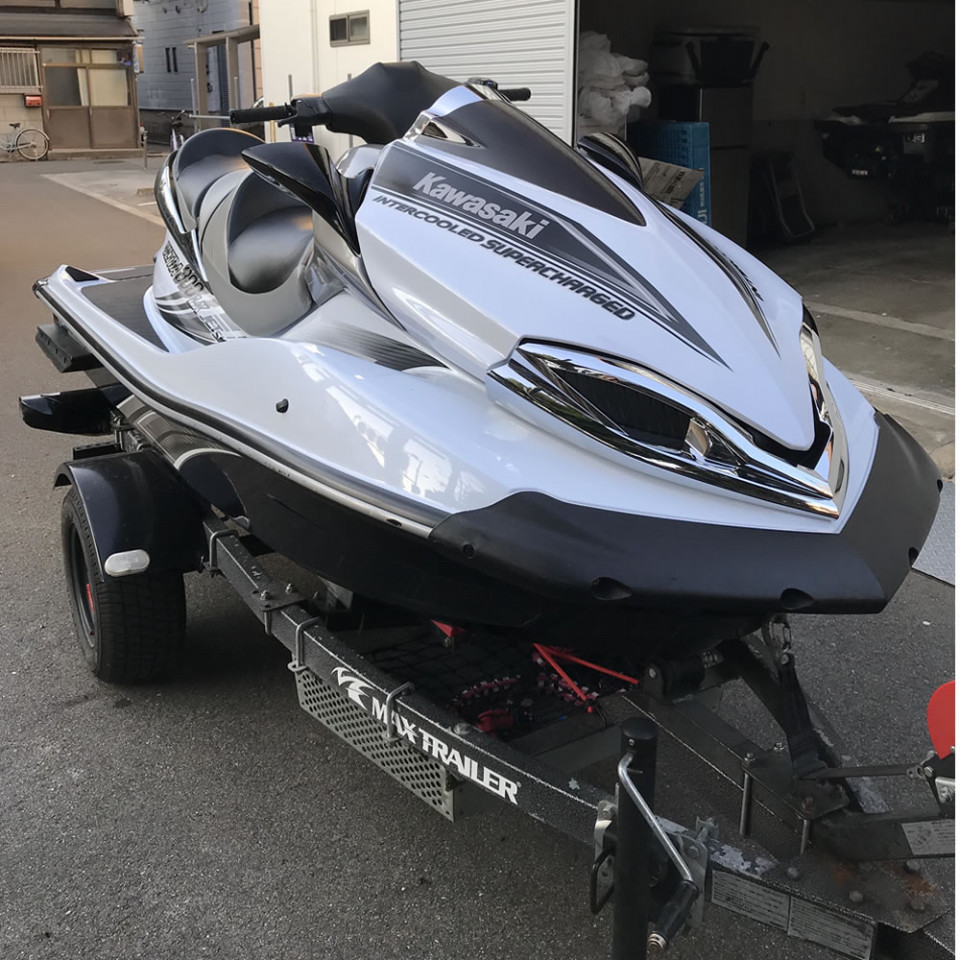 2012年 中古艇 Kawasaki ウルトラ300LX ブルーライン