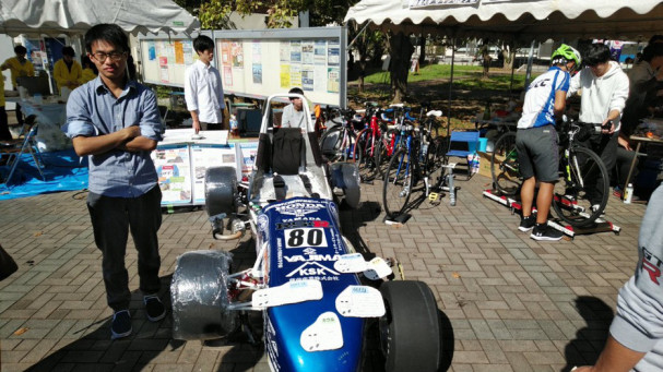 群桐祭にてマシンの展示を行いました 群馬大学学生フォーミュラ Guft