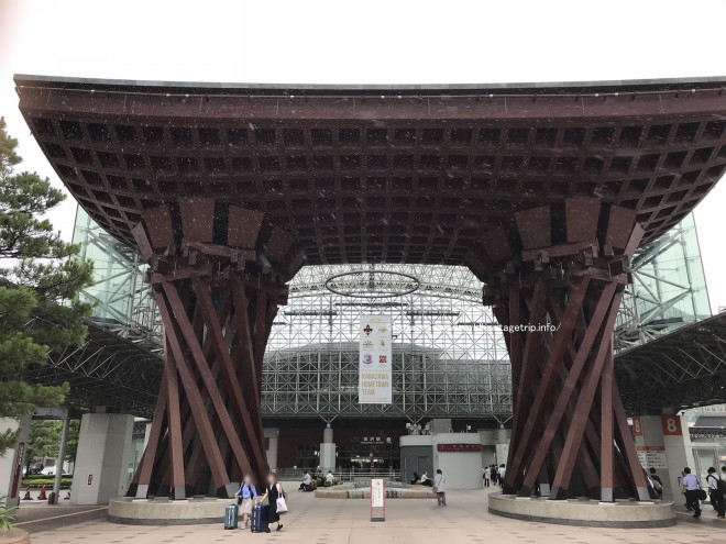 Jalエコノミーで羽田空港から石川県小松空港へ 金沢 白川郷旅行ブログその1 世界遺産旅行記 今日もどこかの世界遺産 世界遺産ブログ 旅行記