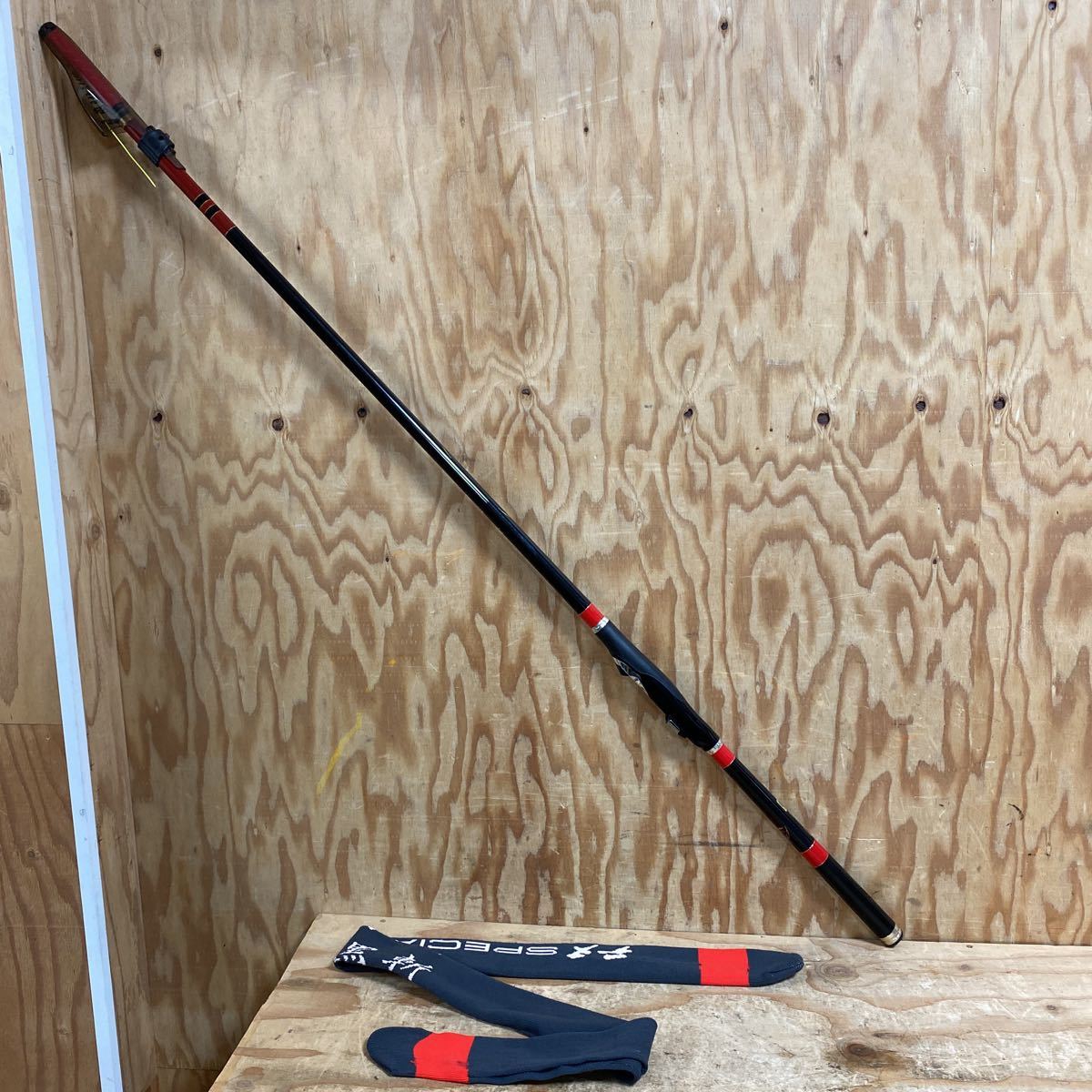がまかつ がま磯 チヌスペシャル 黒冴 0-530 ロッド