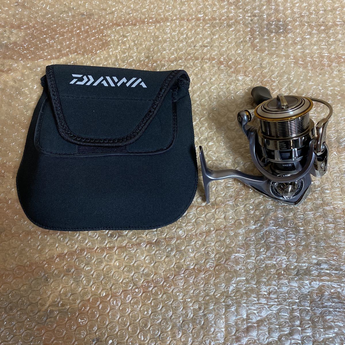 ダイワ daiwa 12イグジスト2506 exist マグシールド の高価買取なら電動工具の買取屋 買取の匠 福山店にお任せください