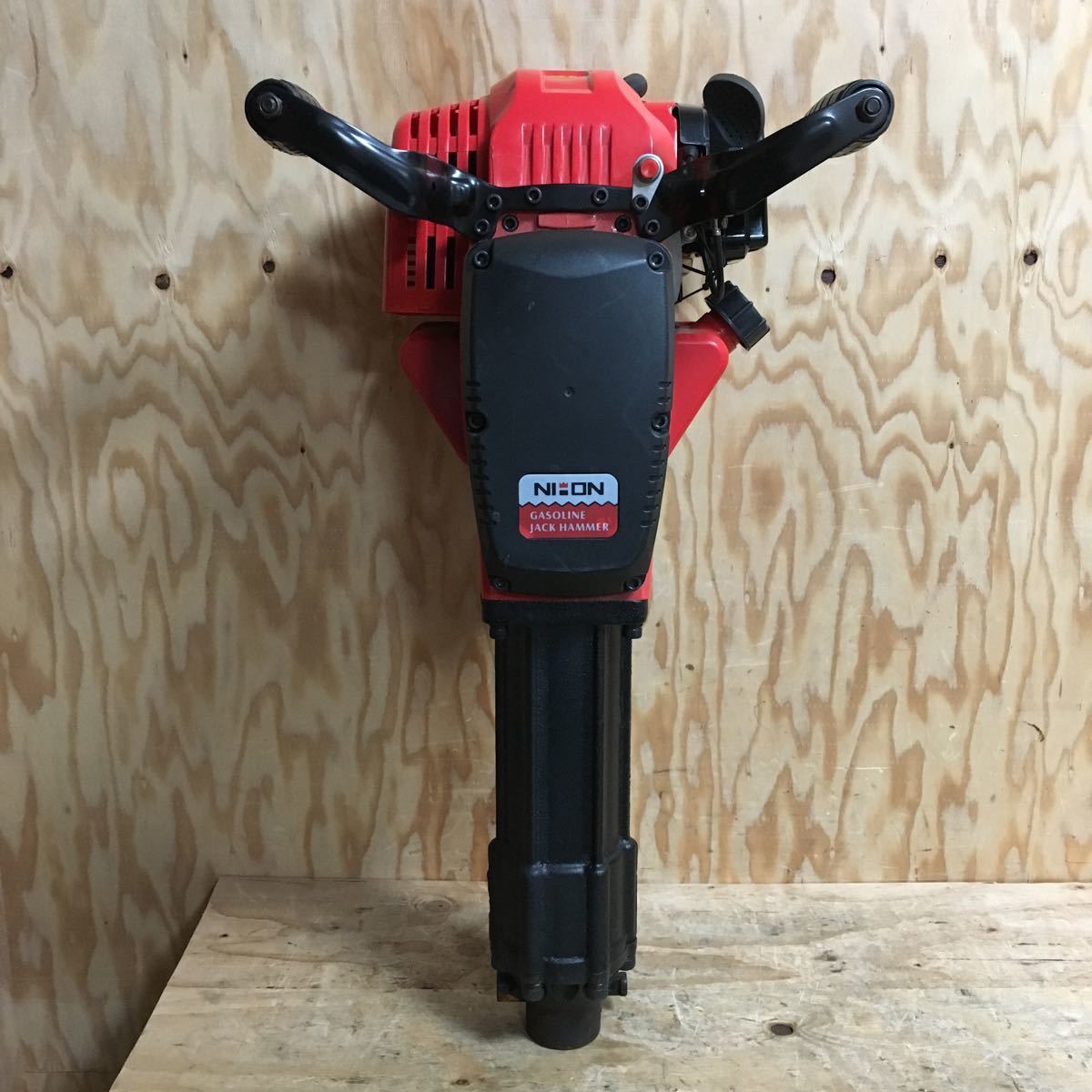 Jack Hammer ジャックハンマー エンジン式 削岩機 さく岩機 52cc 2ストローク 空冷 の高価買取なら、電動工具の買取屋 買取の匠 福山店にお任せください！ リサイクル