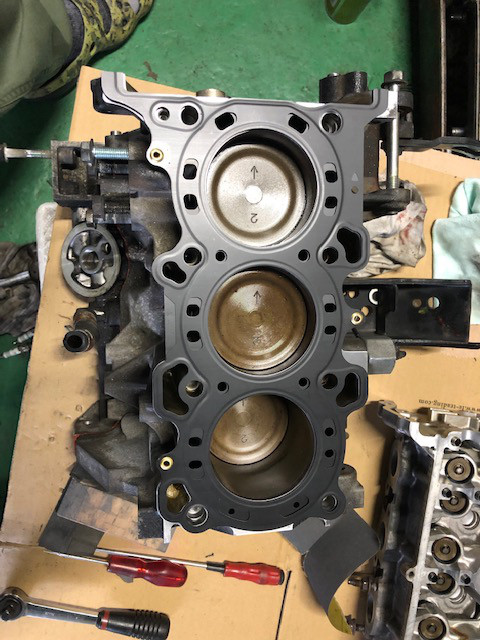 ｼﾞﾑﾆｰJB23の1型エンジンを6型へ | 西自動車整備工場株式会社