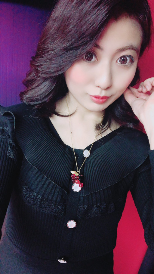 知念 奈々 ページ3 月の宴