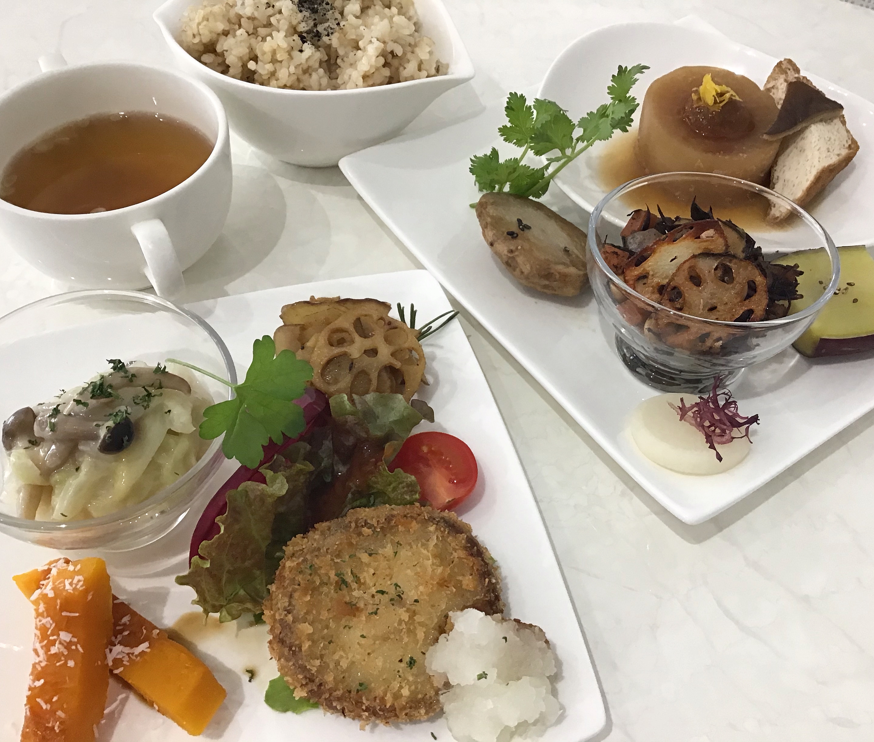 veg cafe & health food store 菜の花の外観