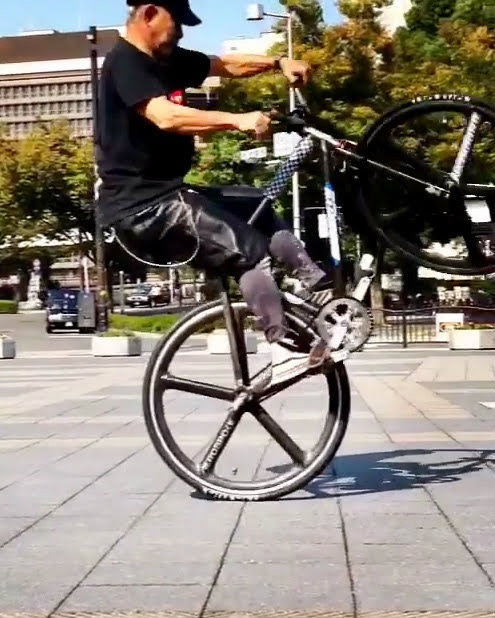 GANGSTA V4（ギャングスタ） | ブルックリンマシンワークスの