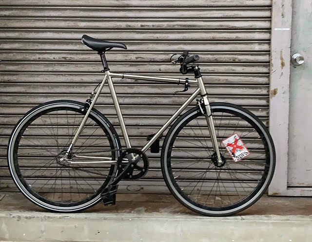 カーテルバイク アベニューロー ピストバイク Chrome Mサイズ - 自転車本体