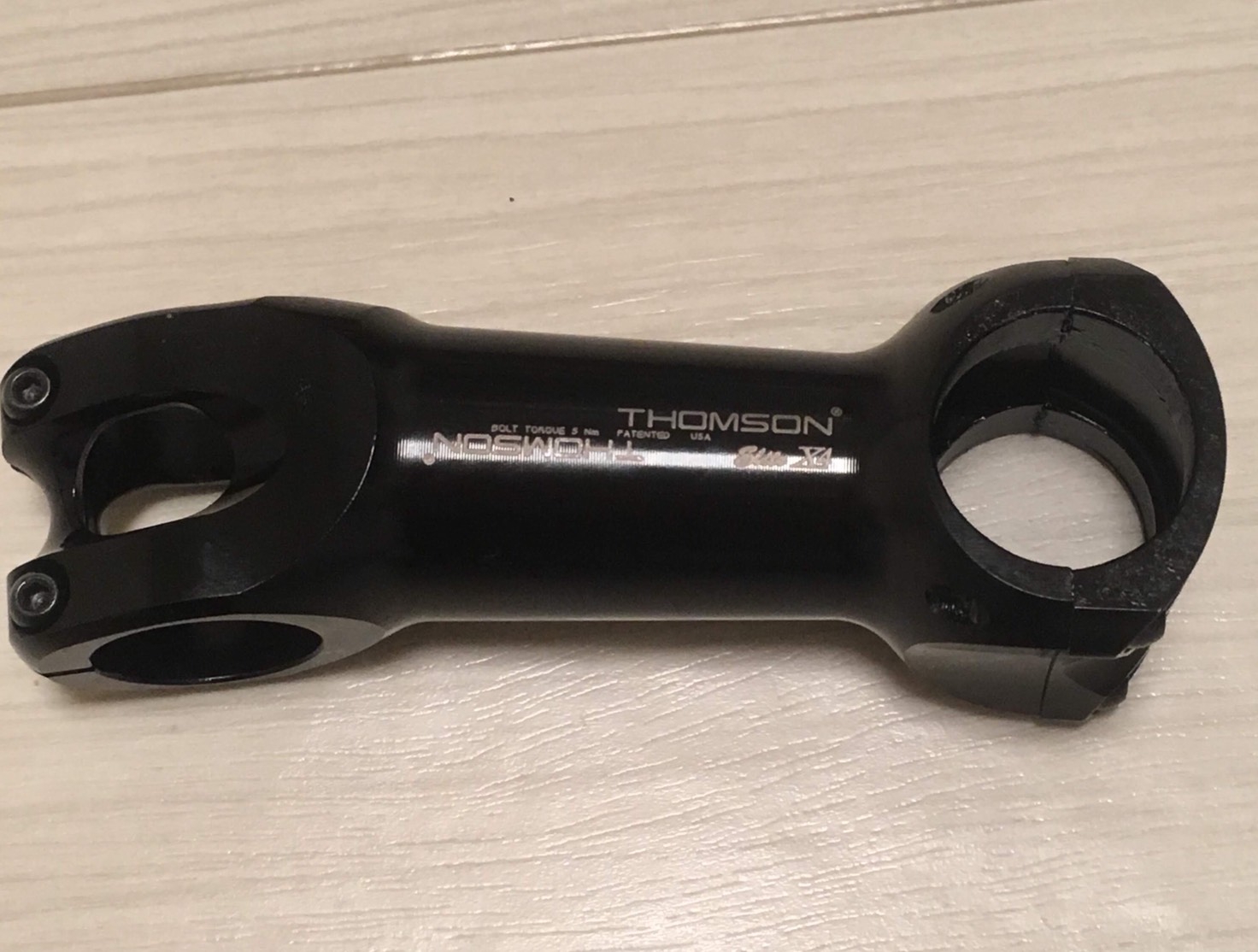 ピストバイクのカスタムはどこから?最初に交換するべき5つの ピストバイクのカスタムはどこから?最初に交換するべき5つの