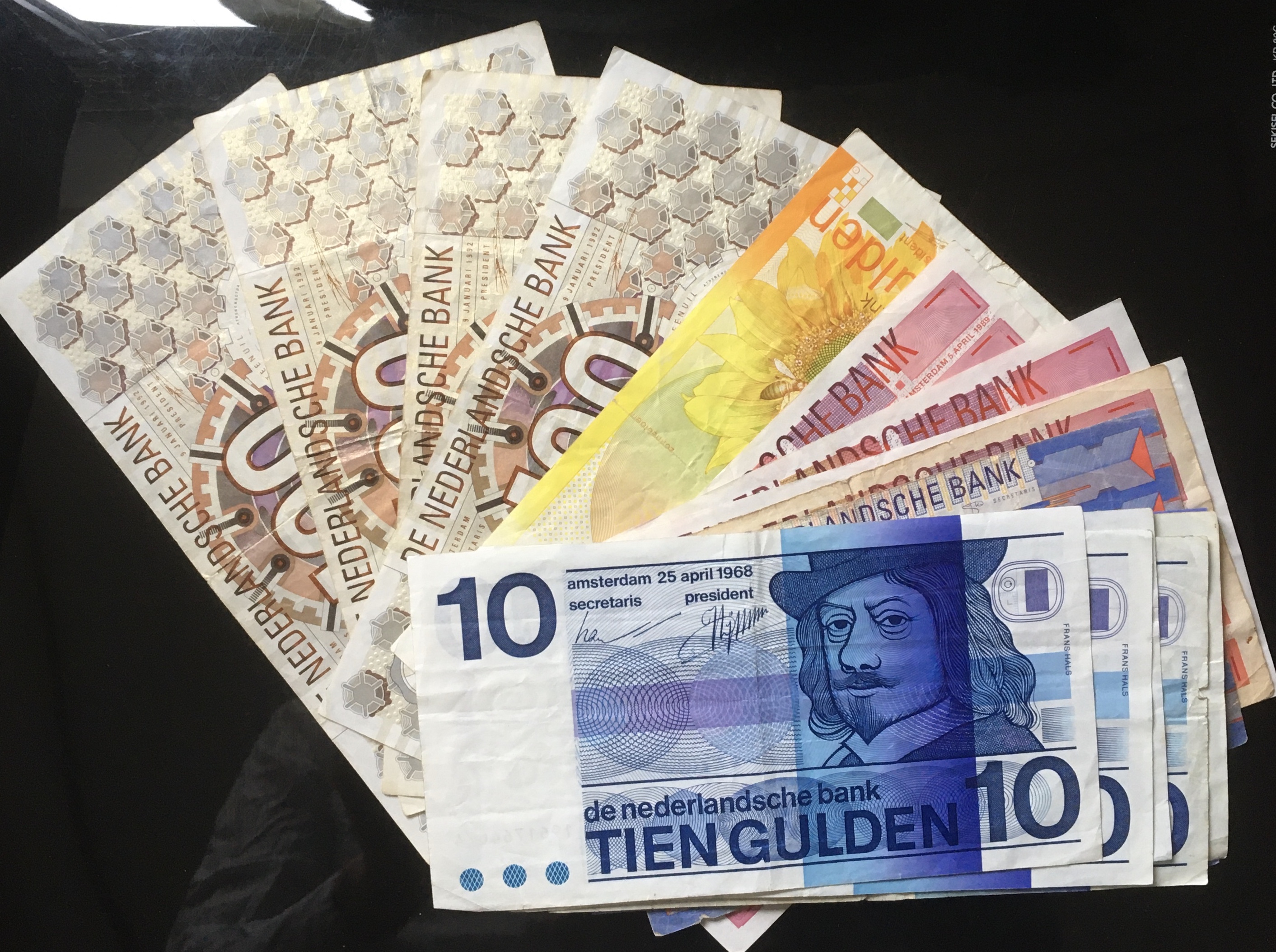 オランダの旧紙幣 オランダギルダーをお買取させていただきました 旧札 マイナー通貨両替屋