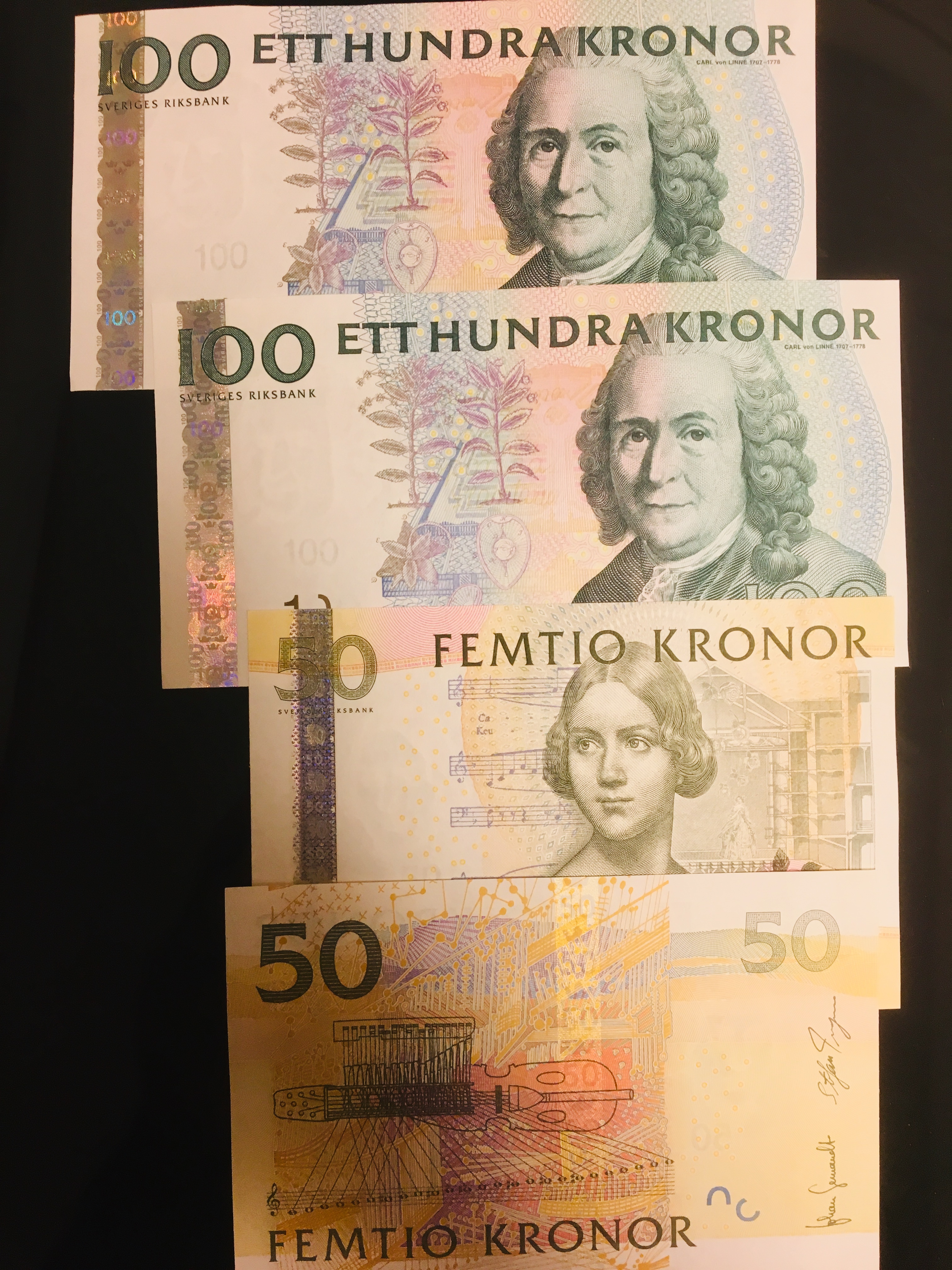 500クローナ3枚スウェーデン旧紙幣　クローナ