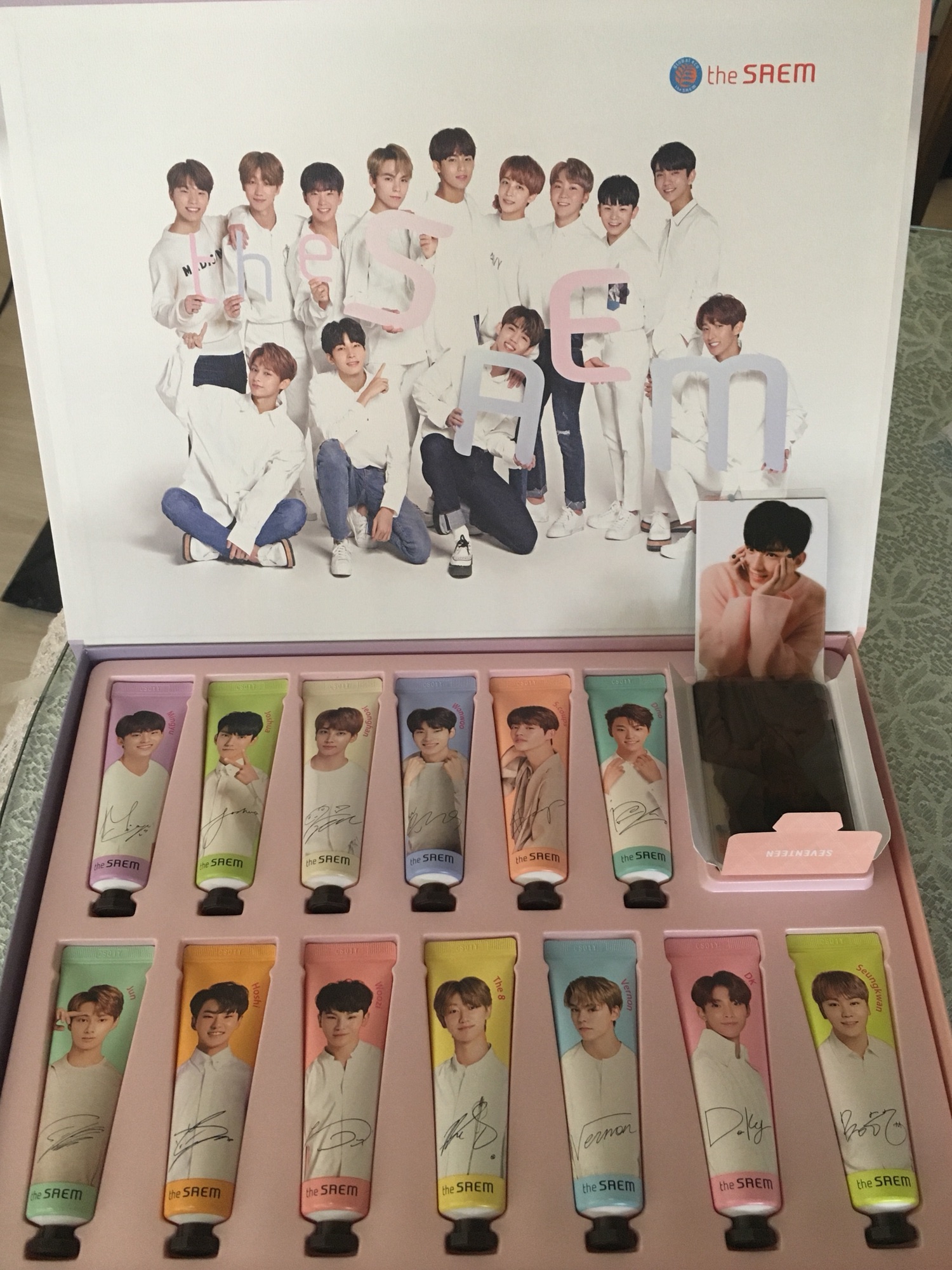 SEVENTEEN The SAEM ハンドクリーム セット - アイドル