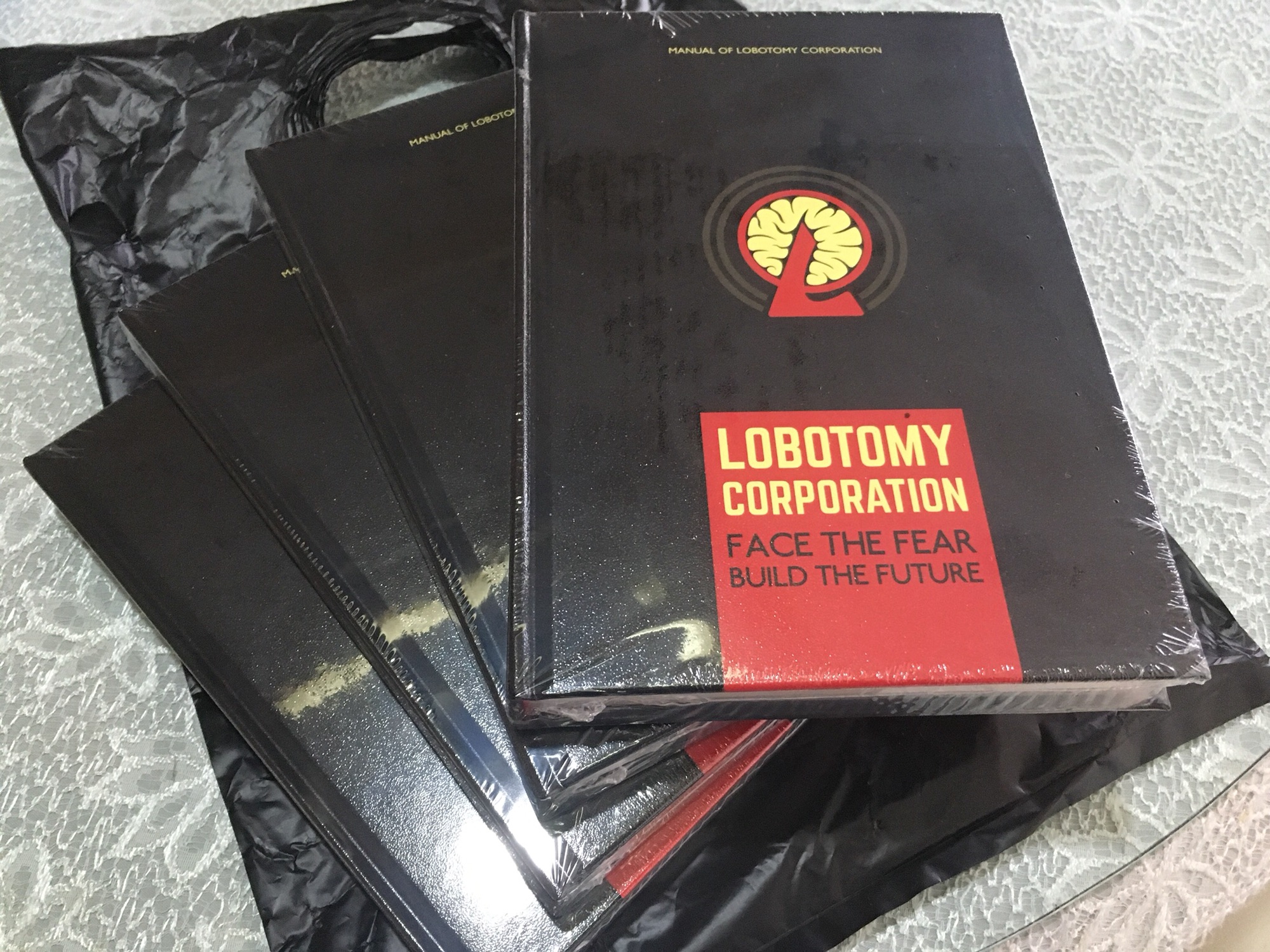 LOBOTOMY CORPORATION ART BOOK | GOO！KOREA