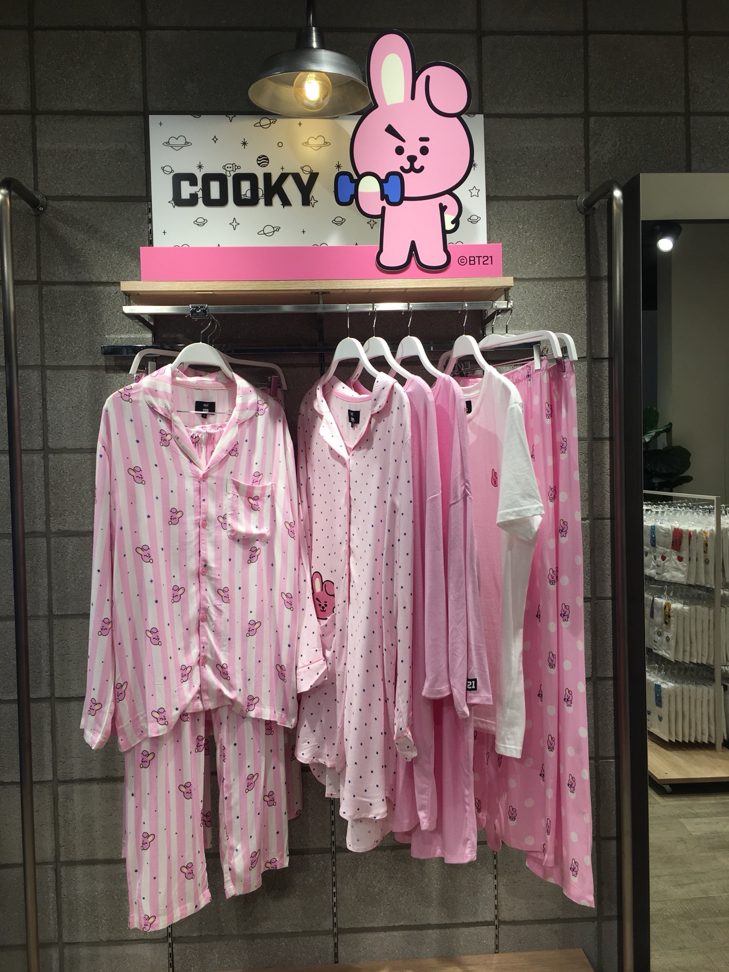 Hunt × BT21 BT21パジャマフェスタ | GOO！KOREA