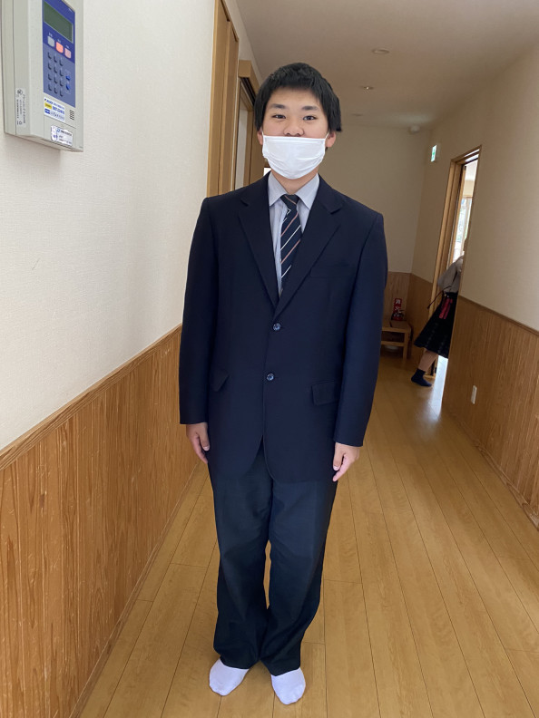 最後の制服姿 Npo法人 さんぽ