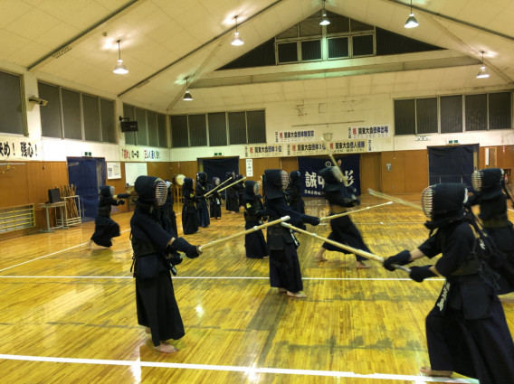 結城剣友会さんへ出稽古に行きました 剣道 土浦高津剣道クラブ 公式 結城剣友会さんへ出稽古に行きました 剣道 土浦高津剣道クラブ 公式